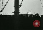 Standbild Hollywood Film Magnat Carl Laemmle an Bord des Schiffes Europa New York City USA, 1931, aus Sekunde 47 historischem Filmmaterial Videoclip 65675022464