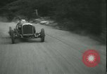 Standbild Chuck Myers auto race Pikes Peak Colorado USA, 1931, aus Sekunde 43 historischem Filmmaterial Videoclip 65675022467