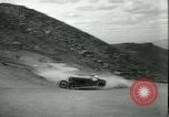 Standbild Chuck Myers auto race Pikes Peak Colorado USA, 1931, aus Sekunde 59 historischem Filmmaterial Videoclip 65675022467