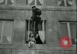 Standbild Crack Fire Rescue Squad Corvallis Oregon USA, 1931, aus Sekunde 54 historischem Filmmaterial Videoclip 65675022468