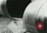 Standbild Los Angeles Aquädukt Pipeline Jawbone Canyon, 1931, aus Sekunde 18 historischem Filmmaterial Videoclip 65675022470