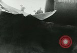 Standbild Los Angeles Aquädukt Pipeline Jawbone Canyon, 1931, aus Sekunde 29 historischem Filmmaterial Videoclip 65675022470