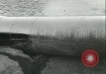 Standbild Los Angeles Aquädukt Pipeline Jawbone Canyon, 1931, aus Sekunde 42 historischem Filmmaterial Videoclip 65675022470