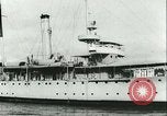 Standbild USS Sacramento rescue Balboa Canal Zone, 1931, aus Sekunde 10 historischem Filmmaterial Videoclip 65675022472