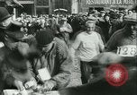 Standbild jährliche Wein Rennen Paris Frankreich, 1931, aus Sekunde 20 historischem Filmmaterial Videoclip 65675022474