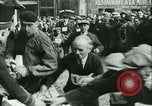 Standbild jährliche Wein Rennen Paris Frankreich, 1931, aus Sekunde 26 historischem Filmmaterial Videoclip 65675022474