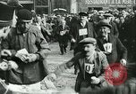 Standbild jährliche Wein Rennen Paris Frankreich, 1931, aus Sekunde 27 historischem Filmmaterial Videoclip 65675022474