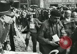 Standbild jährliche Wein Rennen Paris Frankreich, 1931, aus Sekunde 28 historischem Filmmaterial Videoclip 65675022474