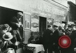 Standbild jährliche Wein Rennen Paris Frankreich, 1931, aus Sekunde 34 historischem Filmmaterial Videoclip 65675022474