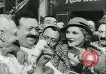 Standbild jährliche Wein Rennen Paris Frankreich, 1931, aus Sekunde 39 historischem Filmmaterial Videoclip 65675022474