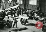 Standbild 155mm Artillerie geladen in Ersten Weltkrieg Saint Cloud Frankreich, 1918, aus Sekunde 50 historischem Filmmaterial Videoclip 65675022478