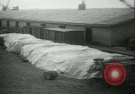 Immagine di Il francese 155 mm obici in fabbrica prima guerra mondiale Gironde Francia, 1918, secondo 35 filmato di repertorio 65675022481