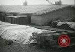 Immagine di Il francese 155 mm obici in fabbrica prima guerra mondiale Gironde Francia, 1918, secondo 43 filmato di repertorio 65675022481