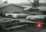 Immagine di Il francese 155 mm obici in fabbrica prima guerra mondiale Gironde Francia, 1918, secondo 59 filmato di repertorio 65675022481