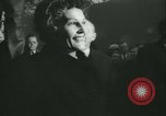 Immagine di Vice Presidente e signora Nixon Londra Inghilterra Regno Unito, 1958, secondo 15 filmato di repertorio 65675022485