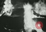 Immagine di La masterizzazione abbandonata e devastata vetture New York City USA, 1958, secondo 37 filmato di repertorio 65675022487