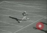 Standbild Baltimore Colts und Los Angeles Rams Baltimore Maryland USA, 1958, aus Sekunde 20 historischem Filmmaterial Videoclip 65675022488