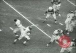 Standbild Baltimore Colts und Los Angeles Rams Baltimore Maryland USA, 1958, aus Sekunde 34 historischem Filmmaterial Videoclip 65675022488
