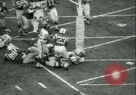 Standbild Baltimore Colts und Los Angeles Rams Baltimore Maryland USA, 1958, aus Sekunde 36 historischem Filmmaterial Videoclip 65675022488