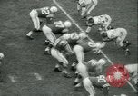 Standbild Baltimore Colts und Los Angeles Rams Baltimore Maryland USA, 1958, aus Sekunde 53 historischem Filmmaterial Videoclip 65675022488