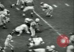 Standbild Baltimore Colts und Los Angeles Rams Baltimore Maryland USA, 1958, aus Sekunde 56 historischem Filmmaterial Videoclip 65675022488