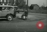 Standbild Motorroller United States USA, 1933, aus Sekunde 11 historischem Filmmaterial Videoclip 65675022493