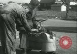 Standbild Motorroller United States USA, 1933, aus Sekunde 16 historischem Filmmaterial Videoclip 65675022493
