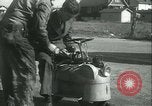 Standbild Motorroller United States USA, 1933, aus Sekunde 17 historischem Filmmaterial Videoclip 65675022493