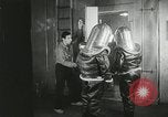 Standbild Douglas Aircraft Engineers Santa Monica California USA, 1941, aus Sekunde 19 historischem Filmmaterial Videoclip 65675022499