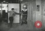 Standbild Douglas Aircraft Engineers Santa Monica California USA, 1941, aus Sekunde 47 historischem Filmmaterial Videoclip 65675022499