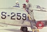 Immagine di Boeing B-47 bombardiere Stratojet Eglin Air Force Base Okaloosa County Florida USA, 1954, secondo 45 filmato di repertorio 65675022544