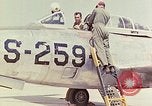 Immagine di Boeing B-47 bombardiere Stratojet Eglin Air Force Base Okaloosa County Florida USA, 1954, secondo 48 filmato di repertorio 65675022544