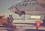 Standbild Oberst Michael N W McCoy Pinecastle Air Force Base Florida USA, 1957, aus Sekunde 44 historischem Filmmaterial Videoclip 65675022550