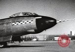 Standbild Boeing B-47 Stratojet Bomber Wichita Kansas USA, 1957, aus Sekunde 12 historischem Filmmaterial Videoclip 65675022554