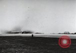 Standbild Boeing B-47 Stratojet Bomber Wichita Kansas USA, 1957, aus Sekunde 15 historischem Filmmaterial Videoclip 65675022554