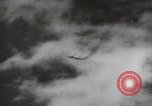 Standbild Boeing B-47 Stratojet Bomber Wichita Kansas USA, 1957, aus Sekunde 35 historischem Filmmaterial Videoclip 65675022554