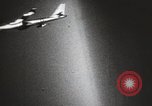 Standbild Boeing B-47 Stratojet Bomber Wichita Kansas USA, 1957, aus Sekunde 61 historischem Filmmaterial Videoclip 65675022554