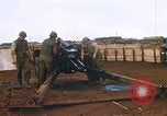 Standbild USA Soldaten Vietnam Khe Sanh, 1968, aus Sekunde 18 historischem Filmmaterial Videoclip 65675022555