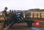Standbild USA Soldaten Vietnam Khe Sanh, 1968, aus Sekunde 45 historischem Filmmaterial Videoclip 65675022555