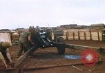 Standbild USA Soldaten Vietnam Khe Sanh, 1968, aus Sekunde 49 historischem Filmmaterial Videoclip 65675022555