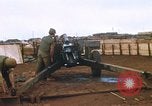 Standbild USA Soldaten Vietnam Khe Sanh, 1968, aus Sekunde 53 historischem Filmmaterial Videoclip 65675022555