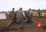 Standbild USA Soldaten Vietnam Khe Sanh, 1968, aus Sekunde 58 historischem Filmmaterial Videoclip 65675022555