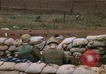 Standbild Vereinigten Staaten Marines Vietnam Khe Sanh, 1968, aus Sekunde 9 historischem Filmmaterial Videoclip 65675022558
