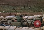 Standbild Vereinigten Staaten Marines Vietnam Khe Sanh, 1968, aus Sekunde 13 historischem Filmmaterial Videoclip 65675022558