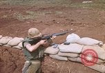 Standbild Vereinigten Staaten Marines Vietnam Khe Sanh, 1968, aus Sekunde 21 historischem Filmmaterial Videoclip 65675022558