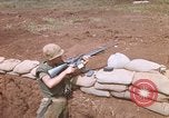 Standbild Vereinigten Staaten Marines Vietnam Khe Sanh, 1968, aus Sekunde 23 historischem Filmmaterial Videoclip 65675022558