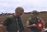 Standbild Vereinigten Staaten Marines Vietnam Khe Sanh, 1968, aus Sekunde 34 historischem Filmmaterial Videoclip 65675022558