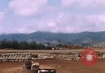 Standbild Vereinigten Staaten Marines Vietnam Khe Sanh, 1968, aus Sekunde 9 historischem Filmmaterial Videoclip 65675022559