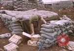 Standbild Vereinigten Staaten Marines Vietnam Khe Sanh, 1968, aus Sekunde 3 historischem Filmmaterial Videoclip 65675022560