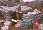Standbild Vereinigten Staaten Marines Vietnam Khe Sanh, 1968, aus Sekunde 9 historischem Filmmaterial Videoclip 65675022560